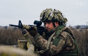 Піхотні штурми без пауз і атаки з різних напрямків: що відбувається на Лиманському фронті