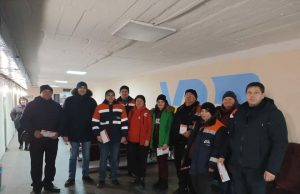Броня знань для «залізних» людей: працівники локомотивного депо Слов’янська пройшли навчання з першої допомоги